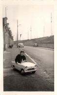 Jeux & Jouets * Voiture à Pédale Pour Enfant * Automobile Jeu Jouet Enfants Auto * Photo Ancienne - Jeux Et Jouets