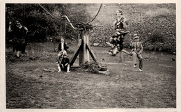 Balançoire Manège Artisanal * Jeux D'enfants * Photo Ancienne - Autres & Non Classés