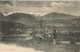 PANORAMA D'OUST ET LE MONTVALLIER - Oust