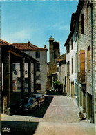 Cordes * Place Et La Halle * Le Clocher Et Le Beffroi * Automobile Voiture Ancienne - Cordes