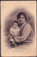 +++ Photo Carte - Foto Kaart - Phot. Bertholet à QIEVRAIN - Portrait Femme Et Enfant - Bébé  // - Quiévrain