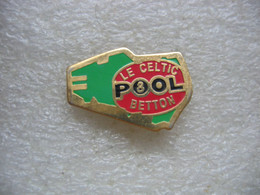 Pin's Billard; Le Celtic 8 Pool à BETTON (Dépt 35) - Biljart