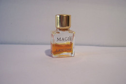 LANCOME  -" MAGIE "  - ECHANTILLON  PUBLITAIRE  - ( Mini ) - Miniatures Femmes (sans Boite)