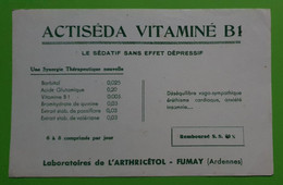 Buvard 1016 - Laboratoire - ACTISEDA VITAMINE B1 - Etat D'usage: Voir Photos- 21x13.5 Cm Environ - Vers 1950 - Produits Pharmaceutiques