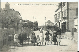 LA BERNERIE - La Rue De Pornic - La Bernerie-en-Retz