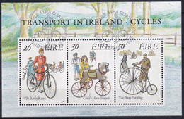 MiNr. 746 - 748 (Block 8) Irland1991, 5. März. Irisches Verkehrswesen (III): Historische Fahrräder - Blokken & Velletjes