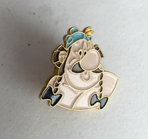 PIN'S ASTERIX - OBELIX BUSTE Origine Inconue - Pin's