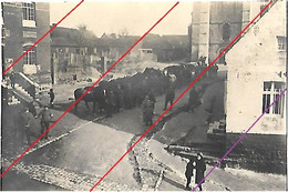 62-Croisilles (2) X Photo Allemande Chevaux Place De L'église Et Prisonniers Russes, Voie Ferrée Et Soldats Allemands - War 1914-18