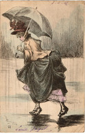 CPA PRECURSEUR DESSIN HENRI BOUTET - FEMME EN ROBE CHAPEAU ET PARAPLUIE SEMBLE AVANCER CONTRE LE VENT - Boutet