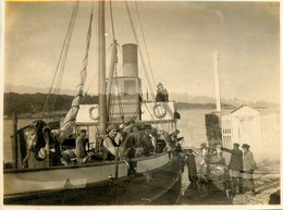 Toulon * Bateau ILES D'OR Iles D'or , Retour De Pêche Pêcheurs * Photo Ancienne - Toulon