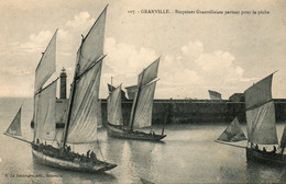 Granville - Bisquines Granvillaises Partant Pour La Pêche - Granville