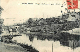 Levallois Perret * Berge De La Seine Au Quai Michelet * Usine Constructeur - Levallois Perret