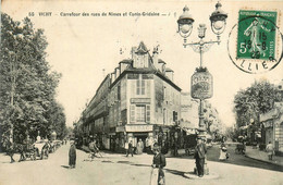 Vichy * Le Carrefour Rue De Nîmes Et Rue Cunin Gridaine * Débit De Tabac Tabacs - Vichy