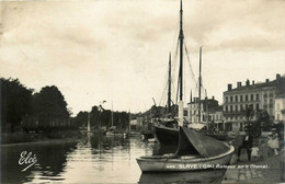 Blaye * Bateaux Sur Le Chenal - Blaye