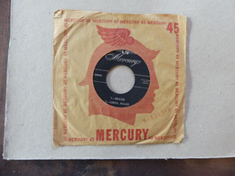 45 T Xavier Cugal And His Orchestra USA EP 1 3000 Mercury Green Eyes - Musiques Du Monde