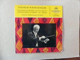 45 T Wilhelm Furtwaengler Les Noces De Figaro 30172 Deutsche Grammophon - Classical