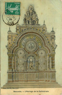 Beauvais * L'horloge De La Cathédrale * Cpa Toilée Colorisée - Beauvais