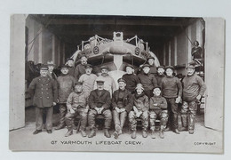 46982 Cartolina - GT Yarmouth Lifeboat Crew - Inghilterra - Autres