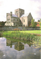 ST. CROSS HOSPITAL, WINCHESTER, HAMPSHIRE, ENGLAND. UNUSED POSTCARD Aq1 - Winchester