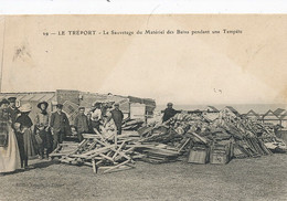 Sauvetage Du Materiel Des Bains Pendant La Tempete . Le Tréport . Envoi à Jambles - Catastrophes