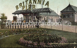 GREAT YARMOUTH BRITTANIA PIER OLD COLOUR POSTCARD NORFOLK - Great Yarmouth