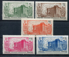 Soudan        105/109 * - Unused Stamps