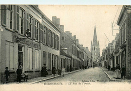 Hondschoote * La Rue De L'ouest * Draperie DECOOL BAET * Villageois - Hondshoote