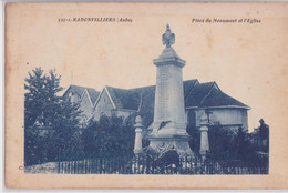 RADONVILLIERS (Aube) - Place Du Monument Et L'église - Sonstige Gemeinden
