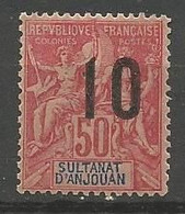 ANJOUAN N° 28 Surcharge Déplacé NEUF* TRACE DE CHARNIERE / MH - Unused Stamps