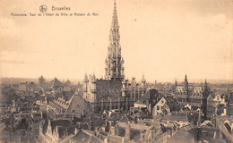 BRUXELLES - Panorama.  Tour De L'hôtel De Ville Et Maison Du Roi. - Panoramische Zichten, Meerdere Zichten