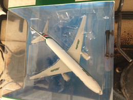 MAJORETTE STUPENDO MODELLINO ALITALIA BOEING 777 ! - Non Classés