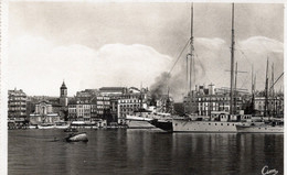 Marseille Une Vue Sur Le  Port - Vieux Port, Saint Victor, Le Panier