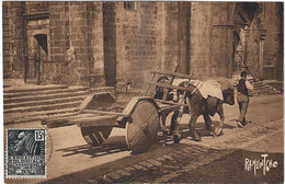 64   Urrugne  -     Attelage Passant Devant L'eglise D'urrugne - Urrugne