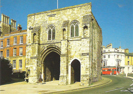 THE WEST GATE, WINCHESTER, HAMPSHIRE, ENGLAND. UNUSED POSTCARD Aq5 - Winchester