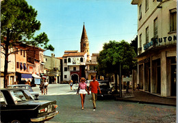 23889 - Italien - Caorle , Via Romiati - Gelaufen 1981 - Venetië (Venice)