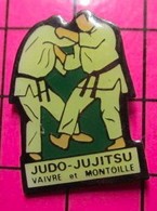 313H Pin's Pins / Beau Et Rare / THEME : SPORTS / CLUB JUDO JUJITSU VAIVRE ET MONTOILLE - Judo