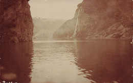 Postcard Photo Norvège Merok-Geiranger Syv Sostre- Album 1912 - Noorwegen