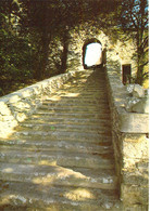 84 - Bonnieux - La Montée Vers L'église Haute - Bonnieux