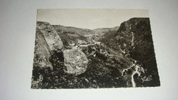 Carte Postale : Puy De Dôme, Ravin De La Margeride - Thiers