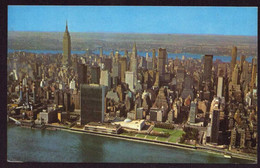 AK 022524 USA - New York City - United Nations Building And East River - Panoramische Zichten, Meerdere Zichten