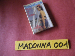 MADONNA K7 AUDIO (Fourreau Carton) VOIR PHOTO...ET REGARDEZ LES AUTRES (PLUSIEURS) (MADONNA 001) - Cassettes Audio