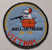 Ecusson/patch - US Vietnam - Hell In The Air 59/70 - Snoopy - Ecussons Tissu