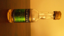 MIGNONNETTES LIQUEUR CHARTREUSE - Miniaturflaschen