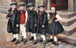 HESSISCHE KINDER IN TRACHT / P209 - Costumes