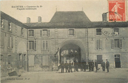 CPA Saintes-Caserne Du 6 éme-Timbre-Voir Description      L1101 - Saintes