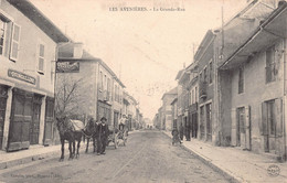 38 - ISERE - LES AVENIERES - 10039 -la Grande Rue - Les Avenières