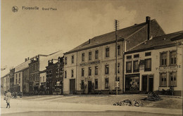 Florenville /// Grand Place (Hotel Du Commerce Et Bazar Cartes Vues!) 19?? - Florenville