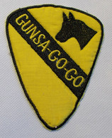 Ecusson/patch - US Vietnam - 1St Cavalry Division - Gunsa Go Go - Ecussons Tissu