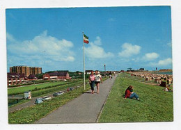 AK 023383 GERMANY - Büsum - Deichpromenade Am Südstrand - Buesum