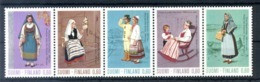 1973 FINLANDIA SET MNH ** Costumi 697/701 - Neufs